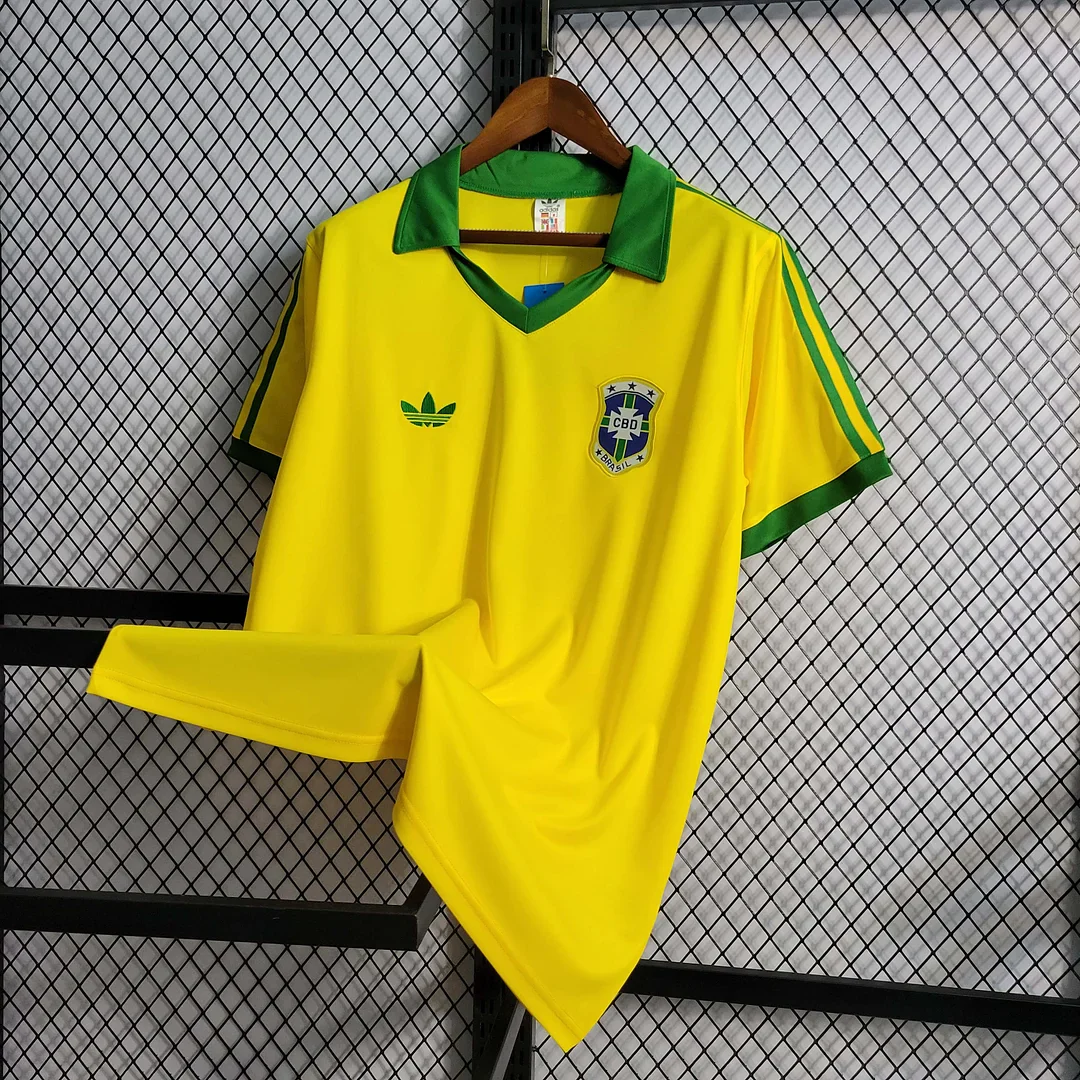 1979 Retro Brazil Home Jersey - Image 6
