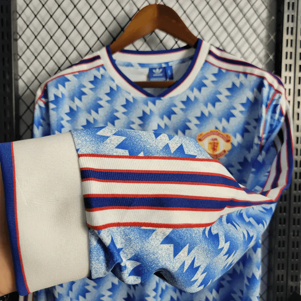 1990/1992 Retro Manchester United Away Long Sleeve - Image 4