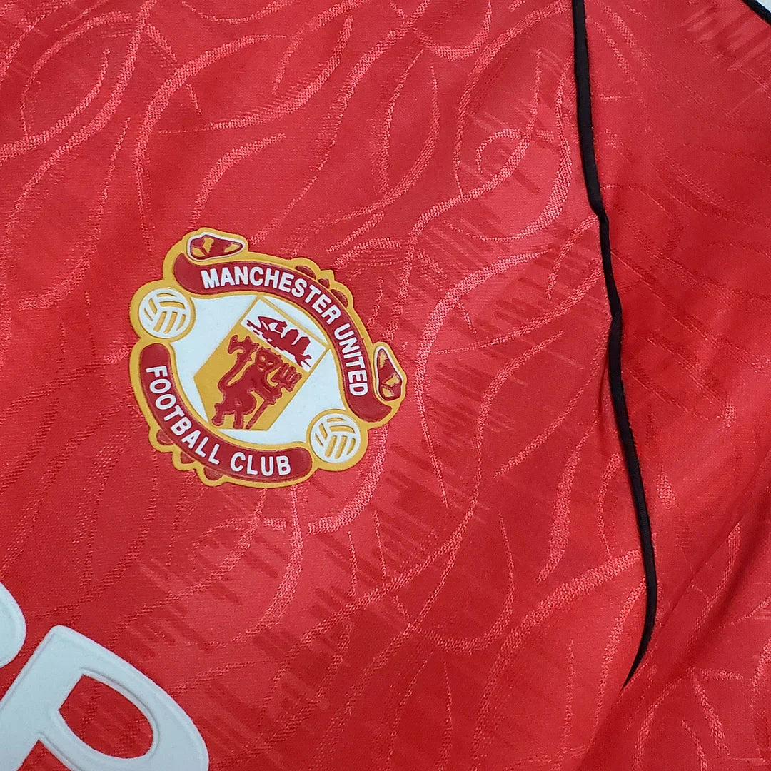 1990/1992 Retro Manchester United Home Jersey - Image 5
