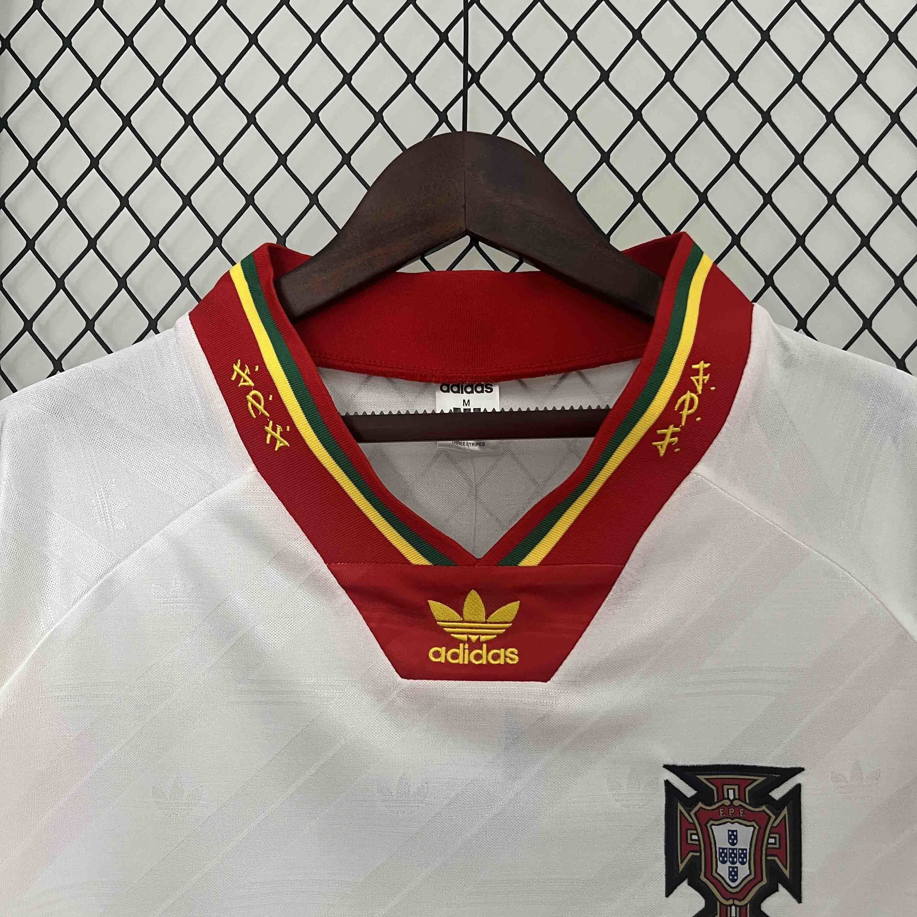 1992 Retro Portugal Away Jersey - Image 4