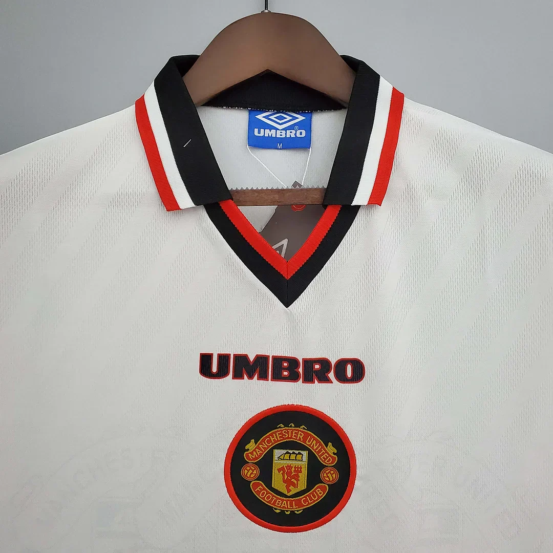 1996/1997 Retro Manchester United Away Jersey - Image 4