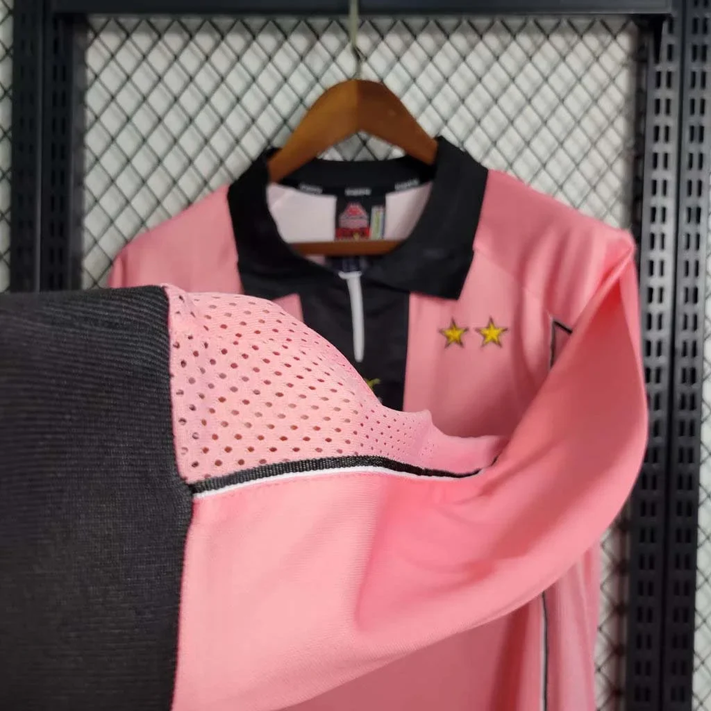 1997-1998 Retro Juventus Away Long Sleeve - Image 4