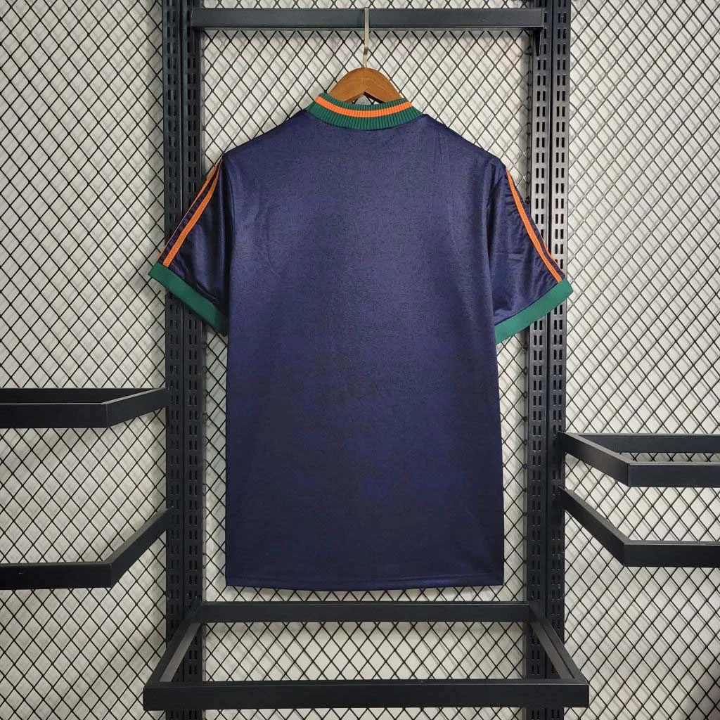 1997-1998 Retro Newcastle United Away Jersey - Image 2