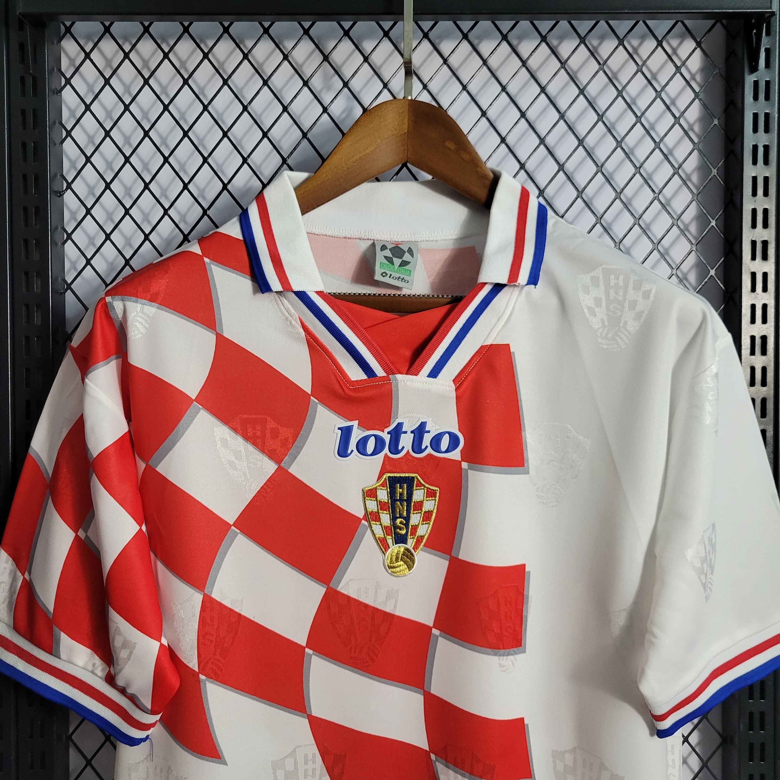 1998 Retro Croatia Home Jersey - Image 4