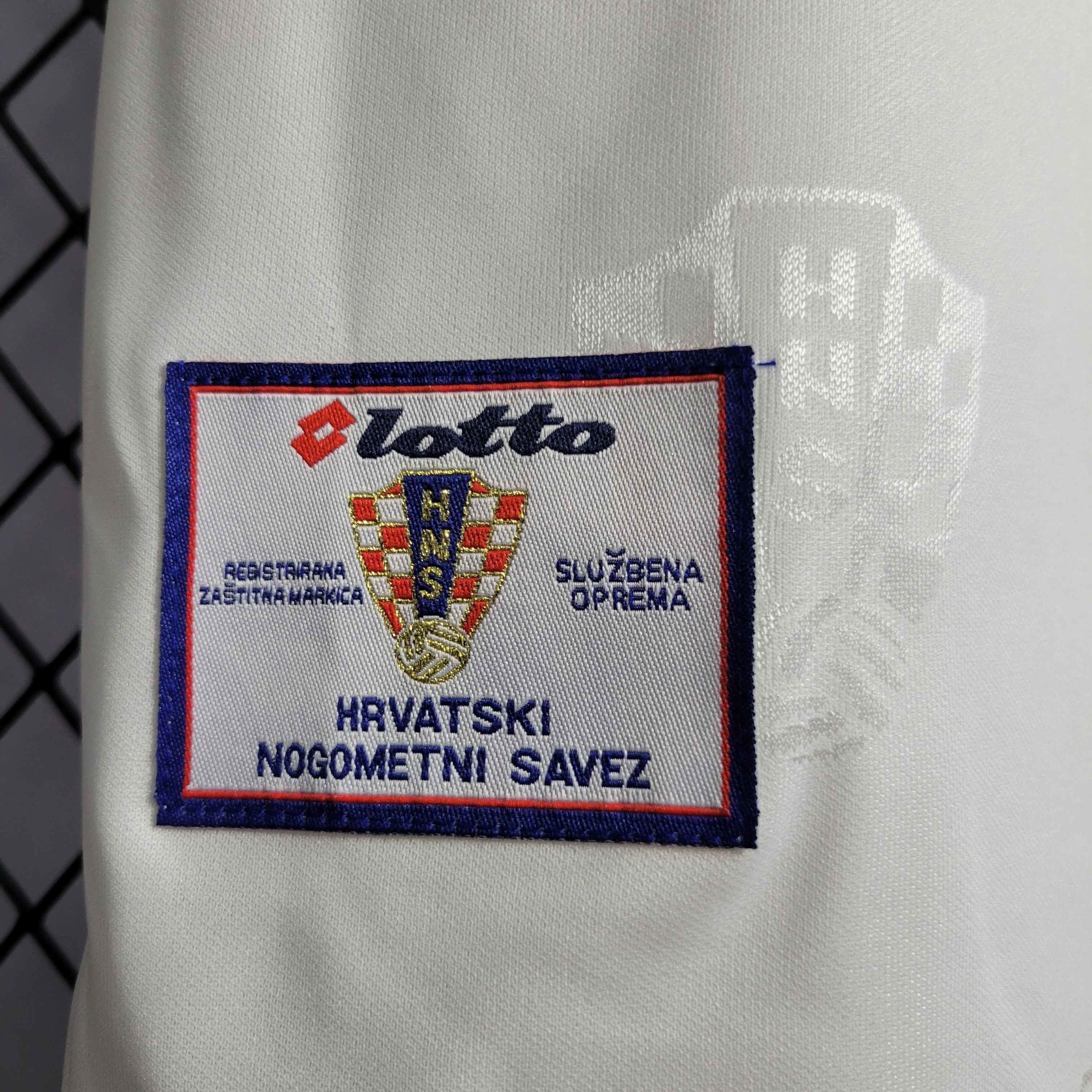 1998 Retro Croatia Home Jersey - Image 8