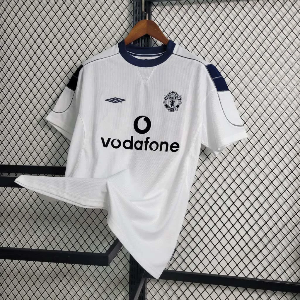 2000/2001 Retro Manchester United Away Jersey - Image 7