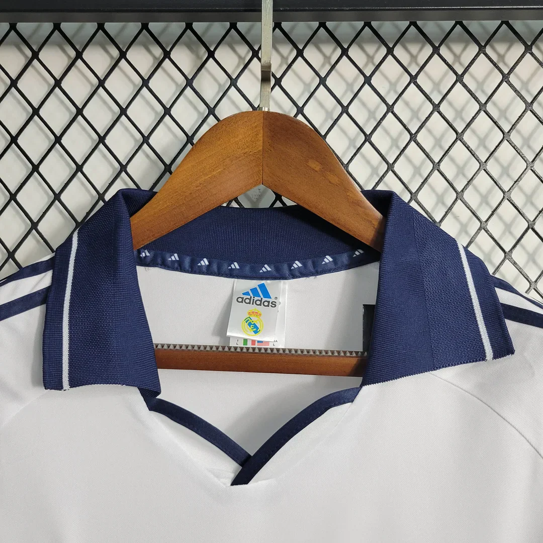 2000/2001 Retro Real Madrid Home Jersey - Image 6