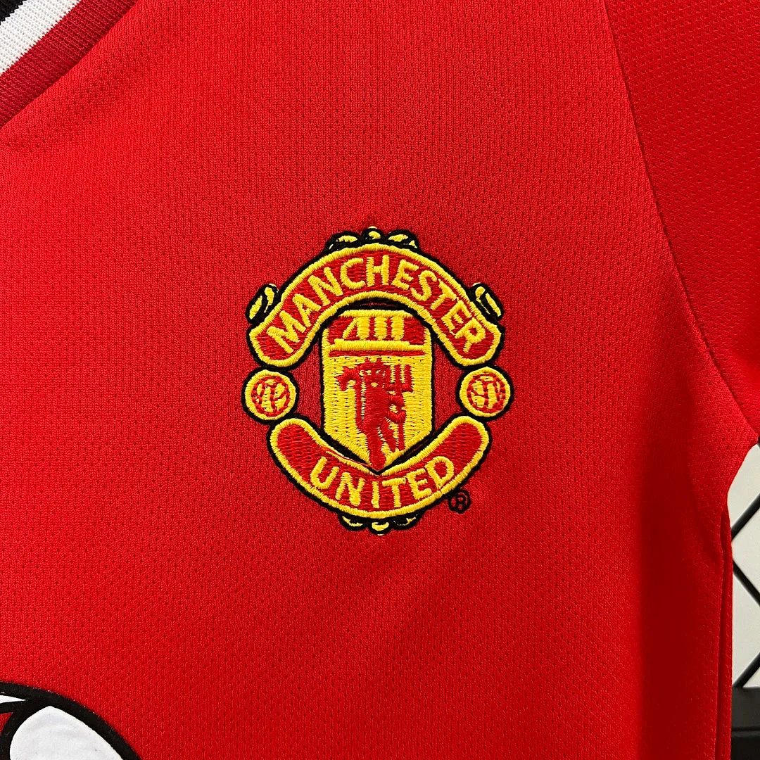 2000/2002 Retro Manchester United Home Kids Size - Image 4