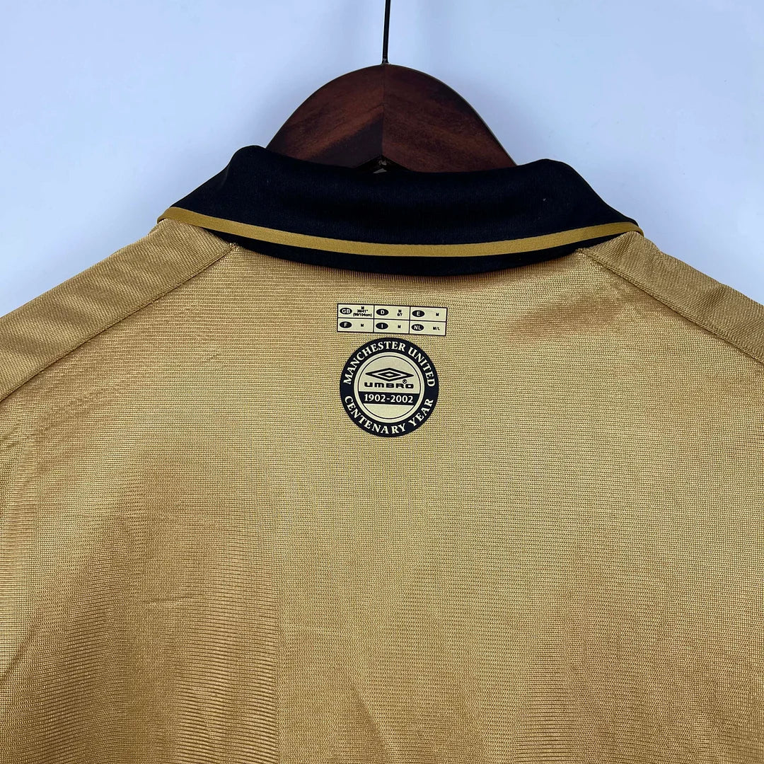 2001/2002 Retro Manchester United Third Away Jersey - Image 6