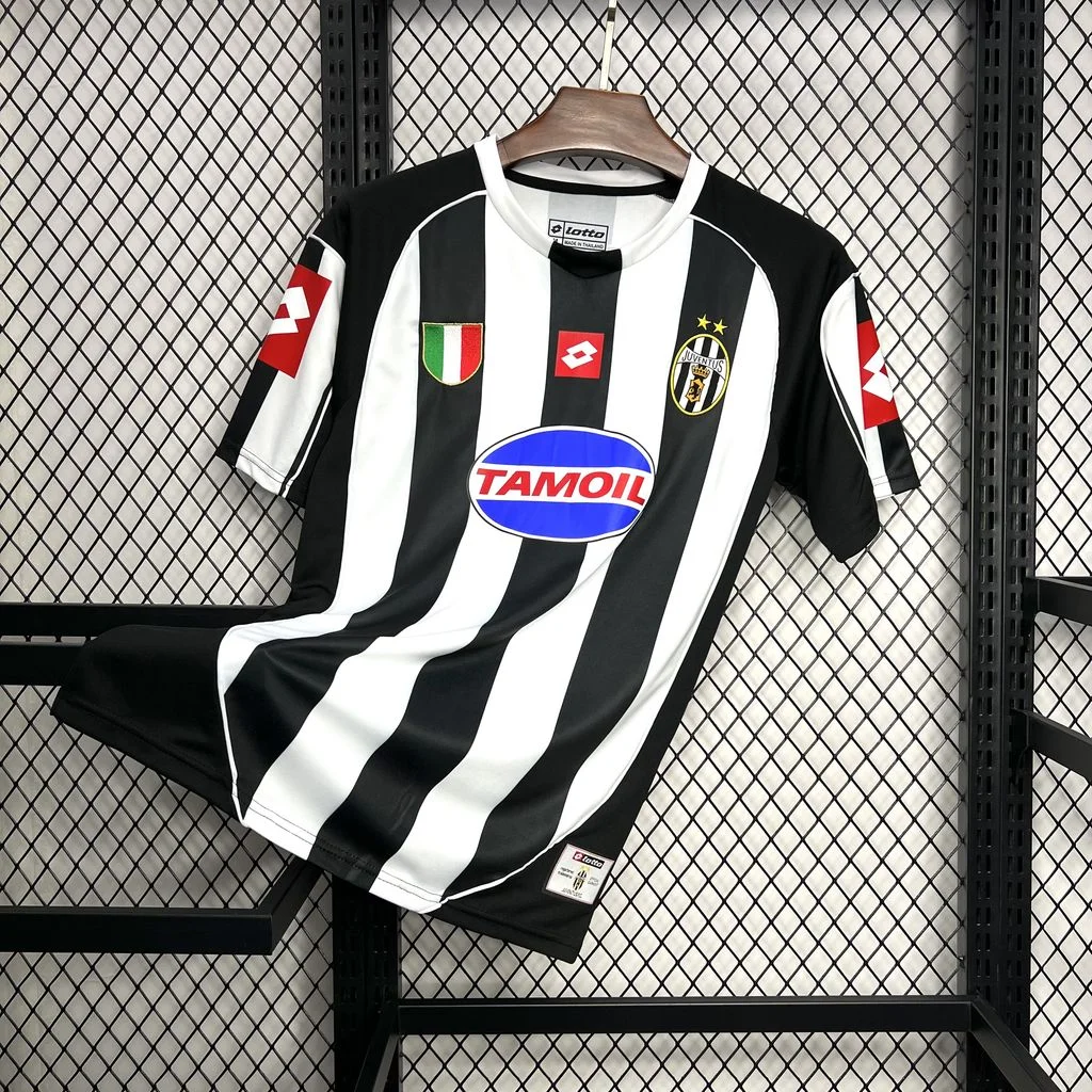 2002-2003 Retro Juventus Home Jersey - Image 5