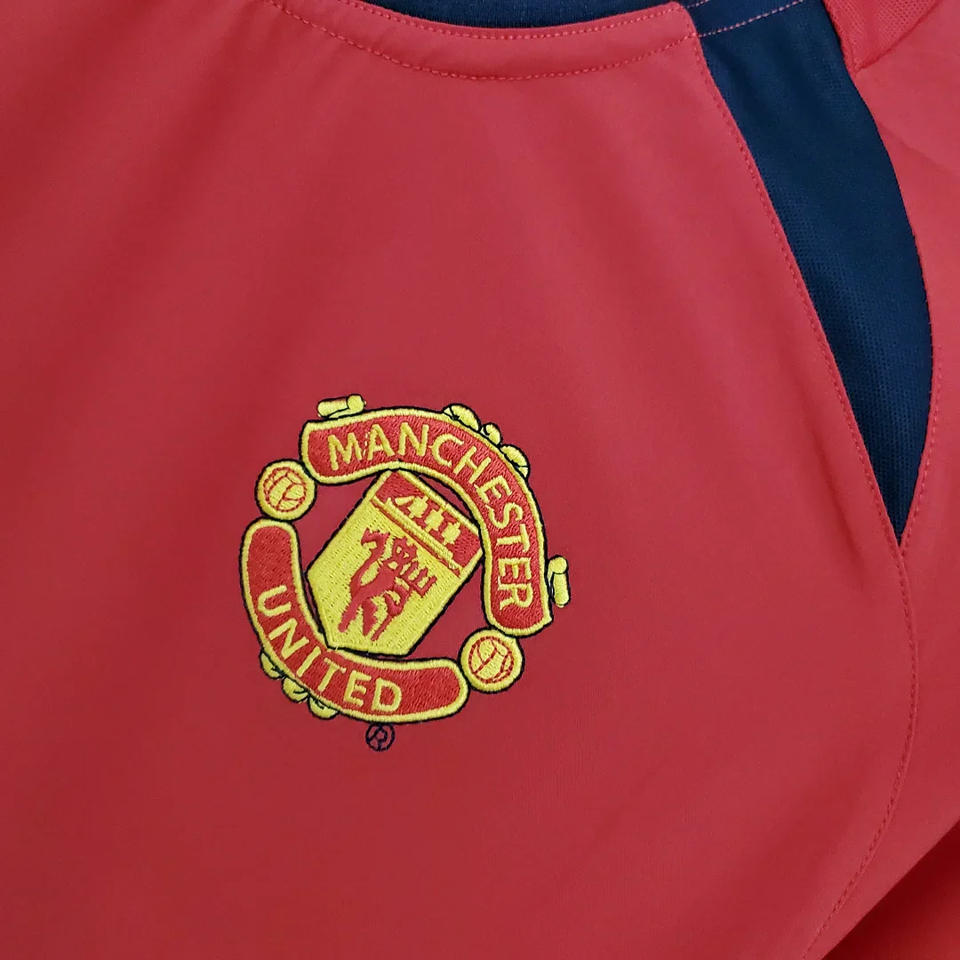 2002/2004 Retro Manchester United Home Kit - Image 5