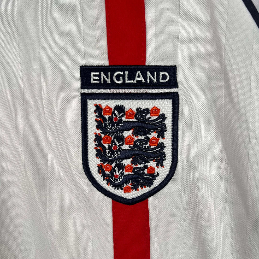 2002 Retro England Home Jersey Long Sleeve - Image 5