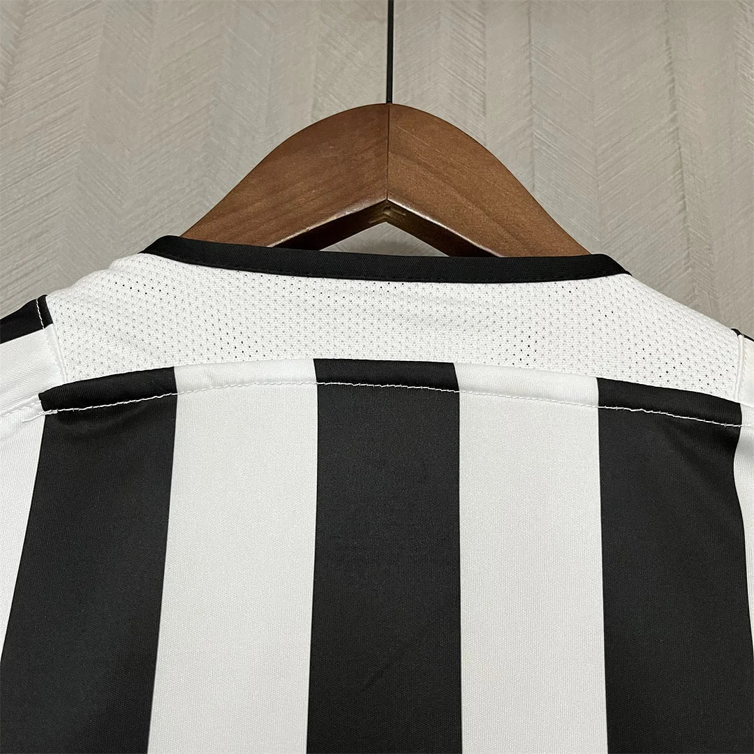 2003-2004 Retro Juventus Home Jersey - Image 6