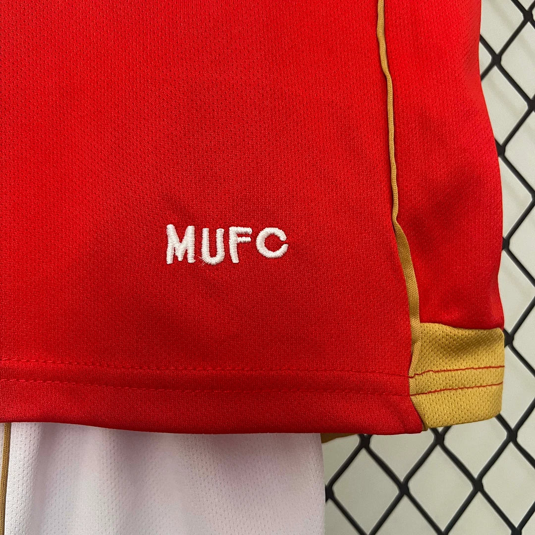 2006/2007 Retro Manchester United Home Kids Size - Image 8