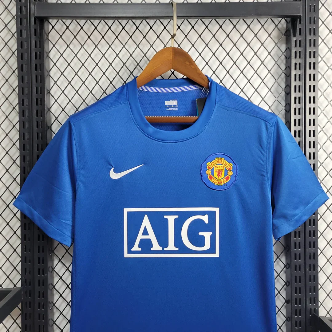 2008/2009 Retro Manchester United Kit - Image 3
