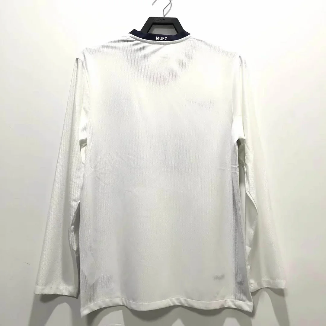 2008/2009 Retro Manchester United Away Jersey Long Sleeve - Image 2