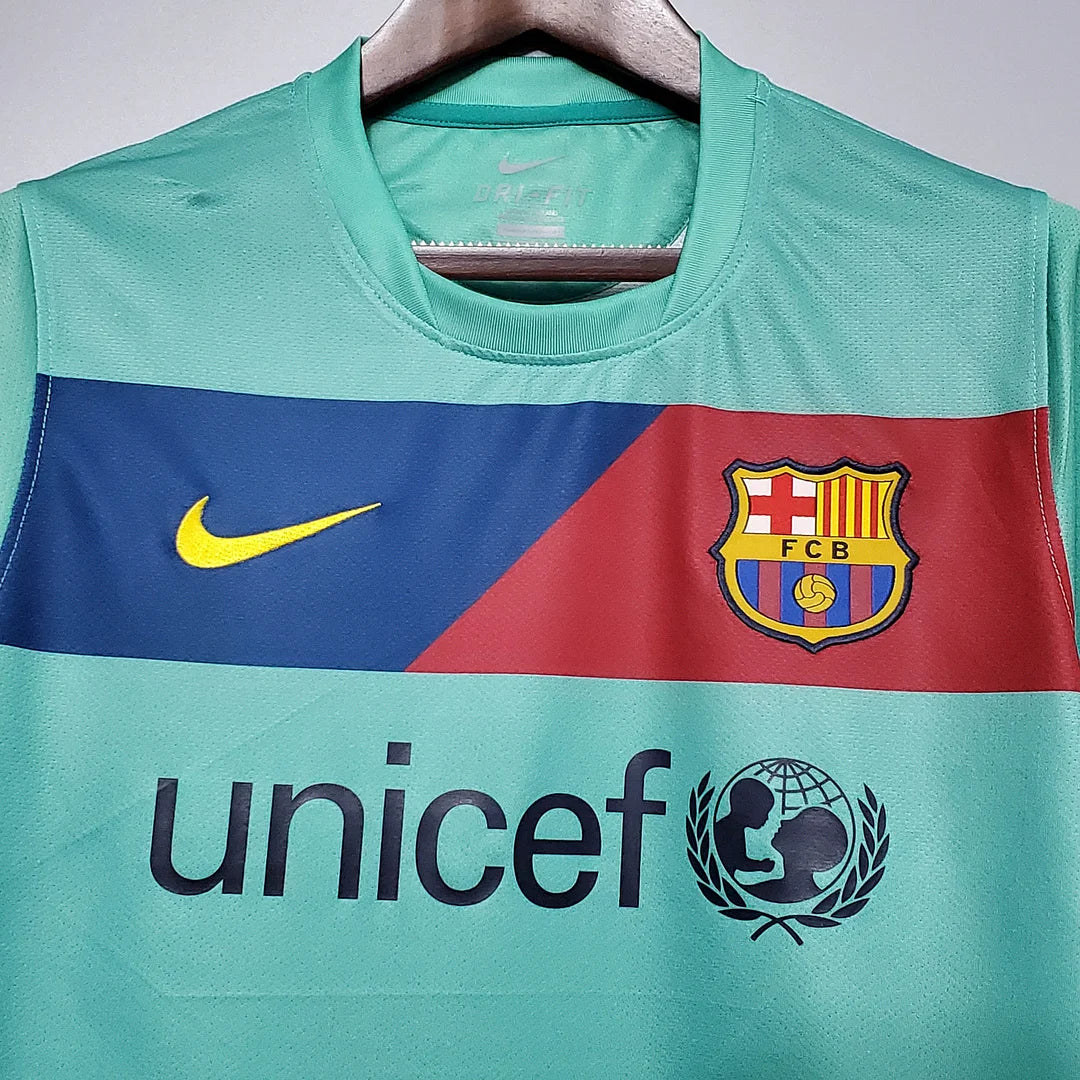 2010-2011 Retro Barcelona Away Jersey - Image 6