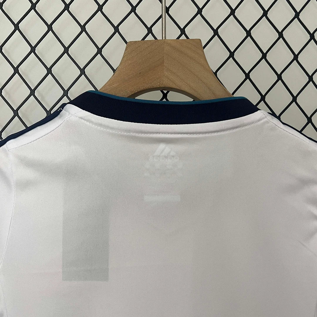 2012/2013 Retro Real Madrid Home Kit Kids Size - Image 4