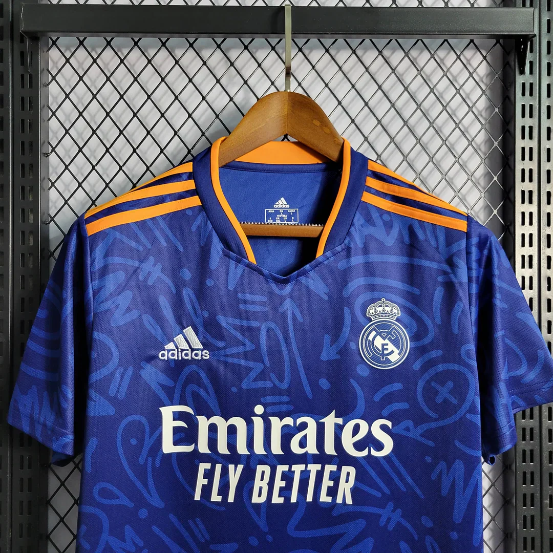 2021/2022 Real Madrid Away Jersey - Image 3
