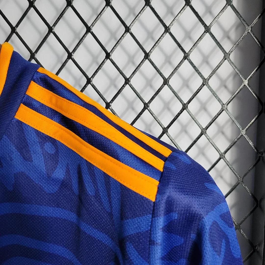 2021/2022 Real Madrid Away Jersey - Image 9