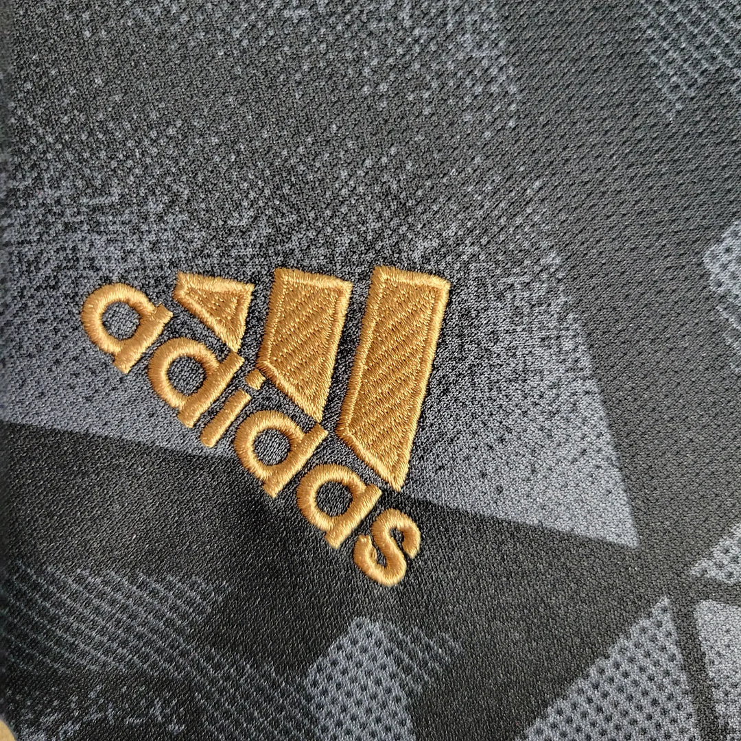 2022/2023 Arsenal Away Jersey - Image 4