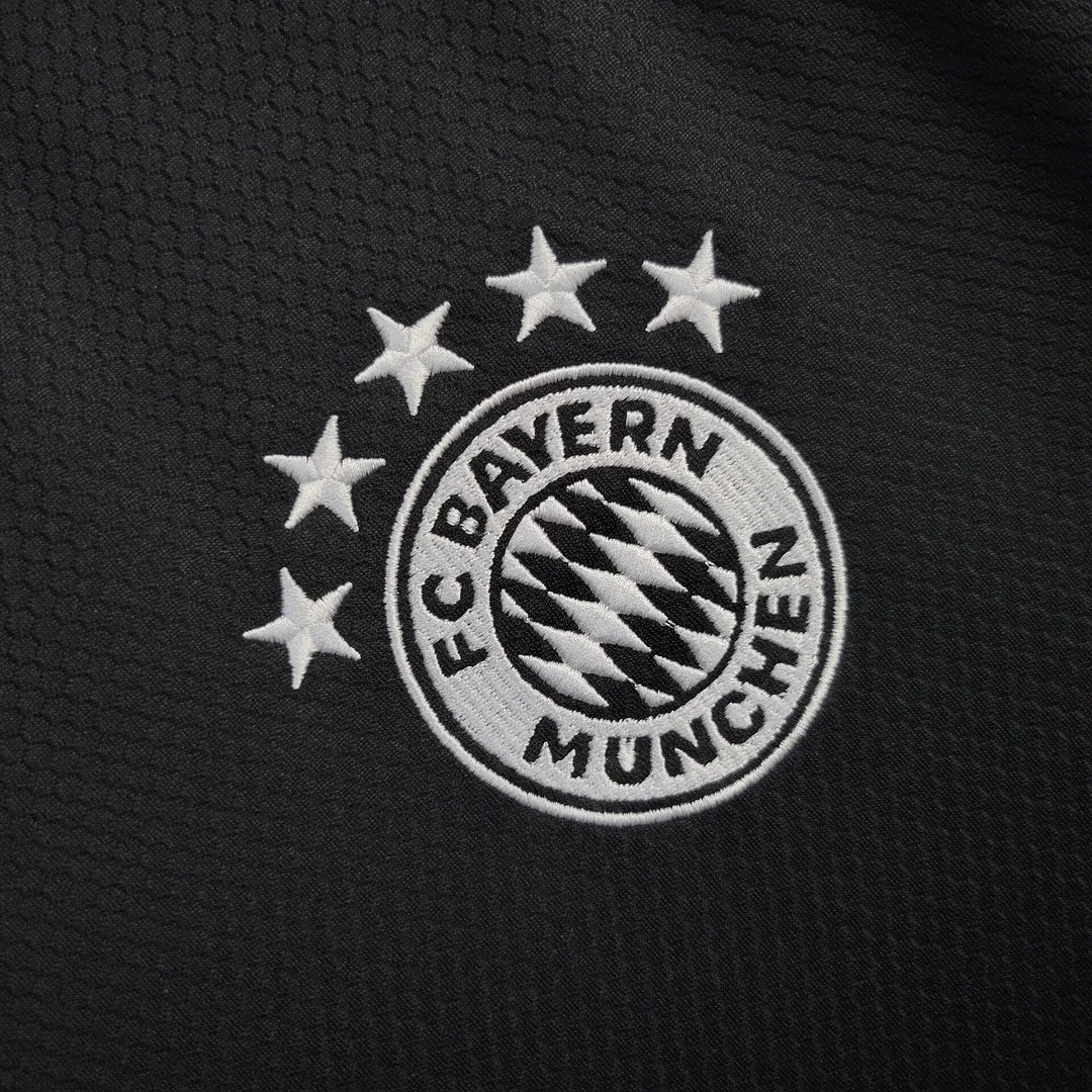 2024/2025 Bayern Munchen Training Wear - Image 4