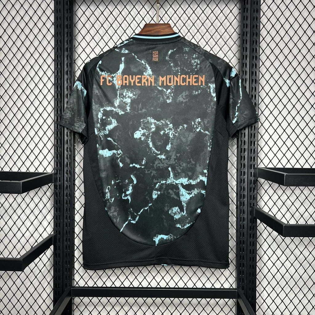 2024/2025 Bayern Munchen Away Kit - Image 2