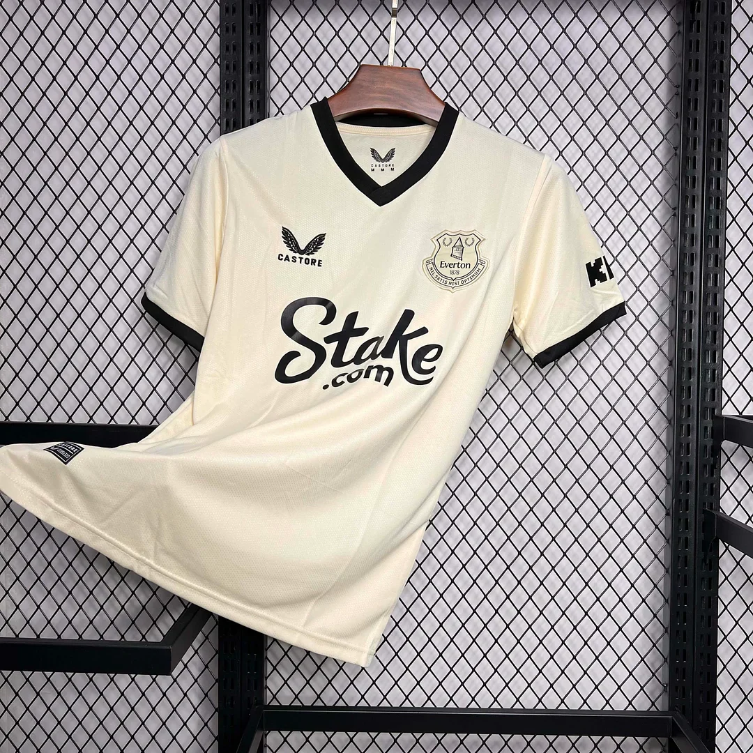 2024-2025 Everton Third Away Kit - Image 3