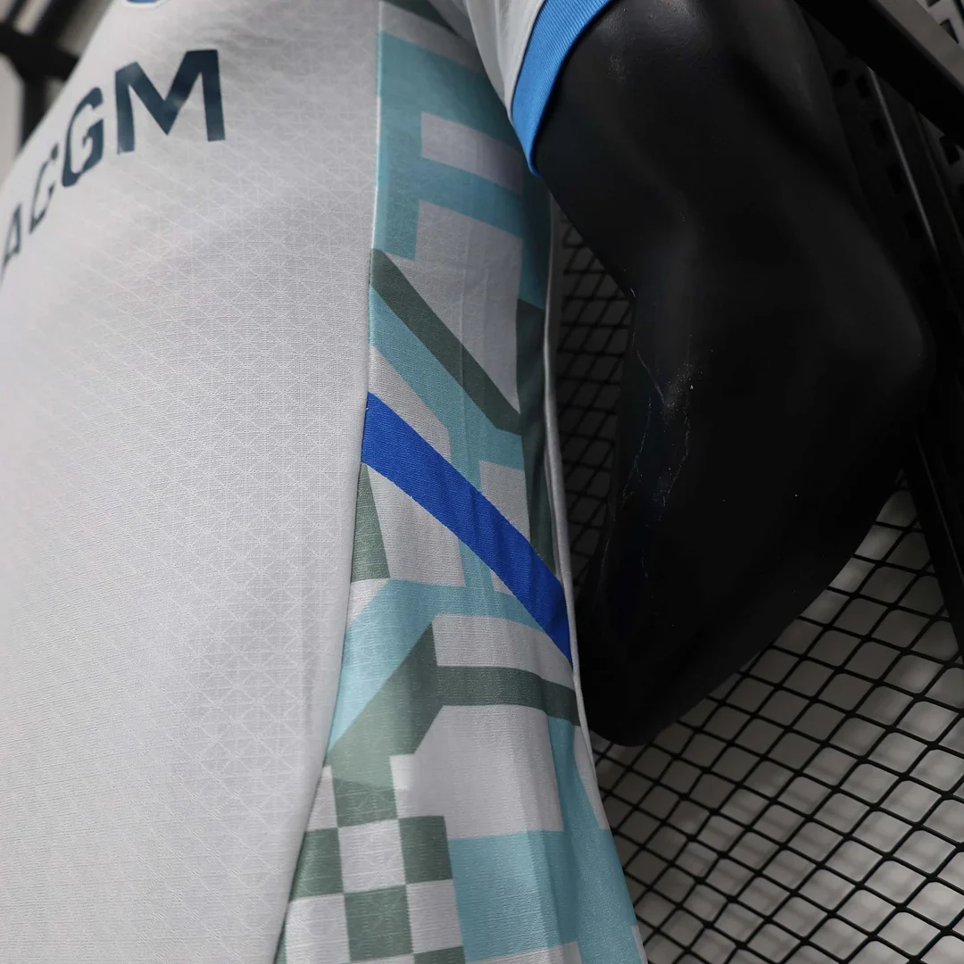 2024/2025 Olympique de Marseille Home Kit - Image 8