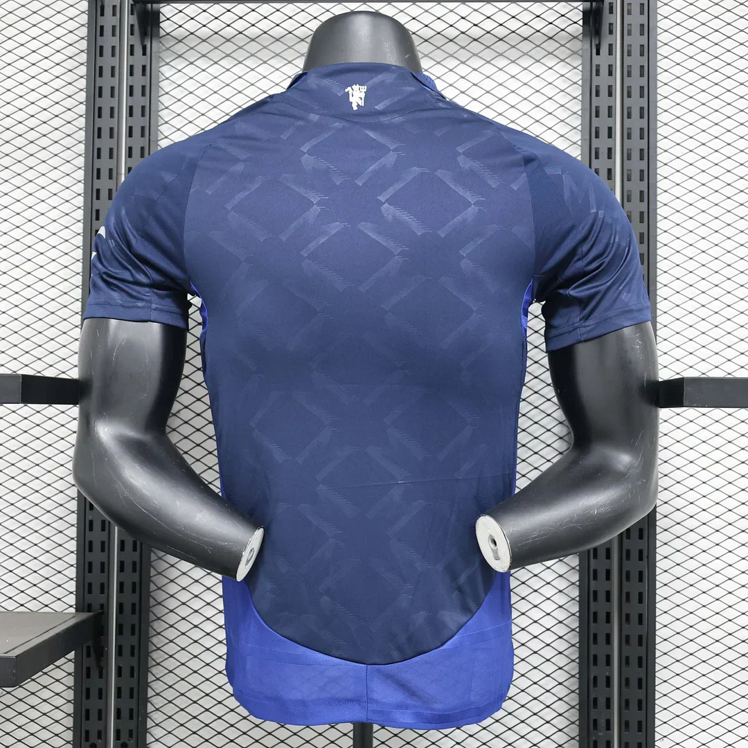 2024/2025 Manchester United Away Kit - Image 2