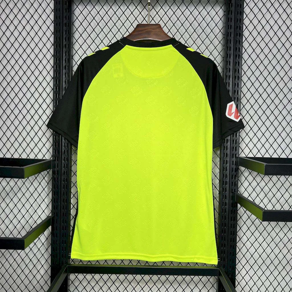 2024-2025 Real Betis Away Kit - Image 2