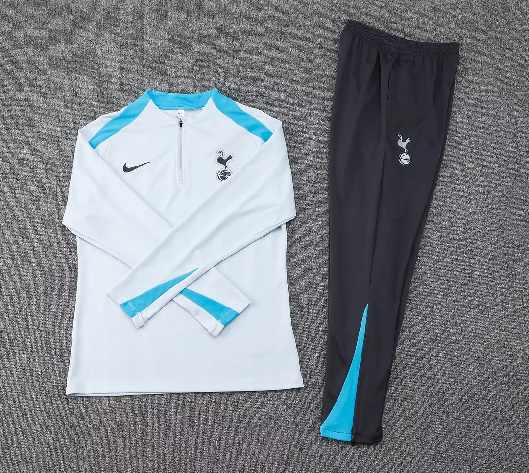 2024/2025 Tottenham Tracksuit - Image 3