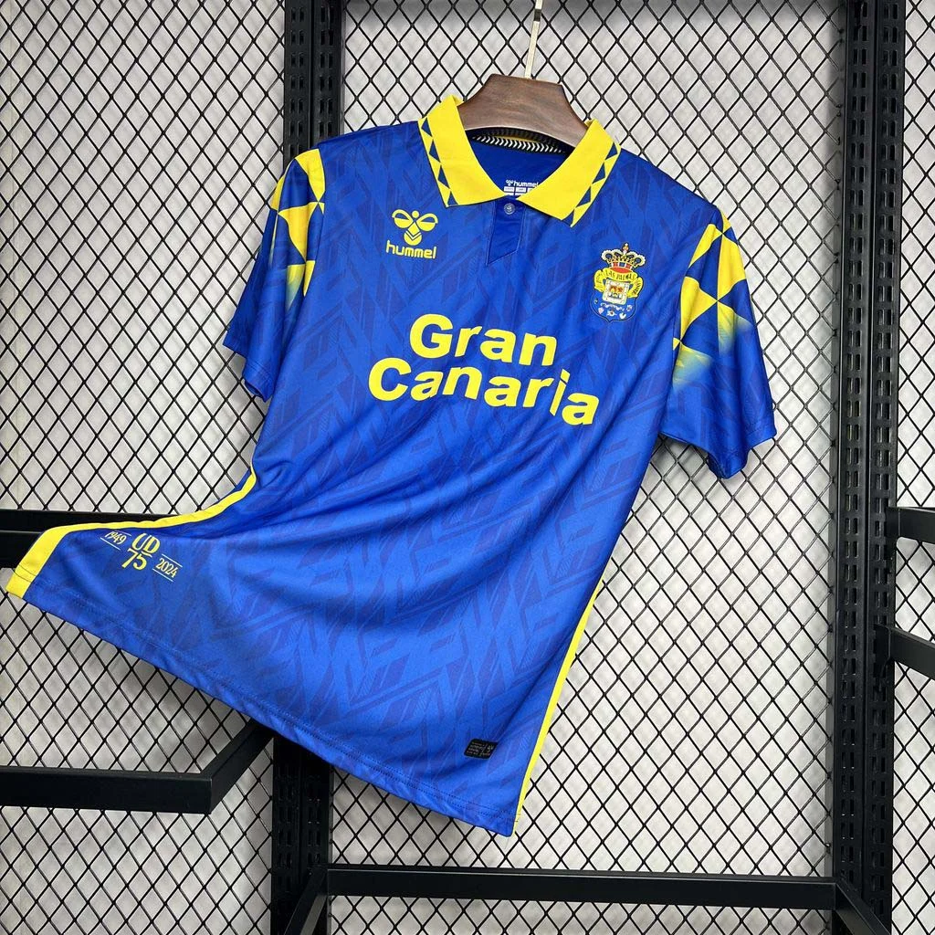 2024-2025 Las Palmas Away Kit - Image 3