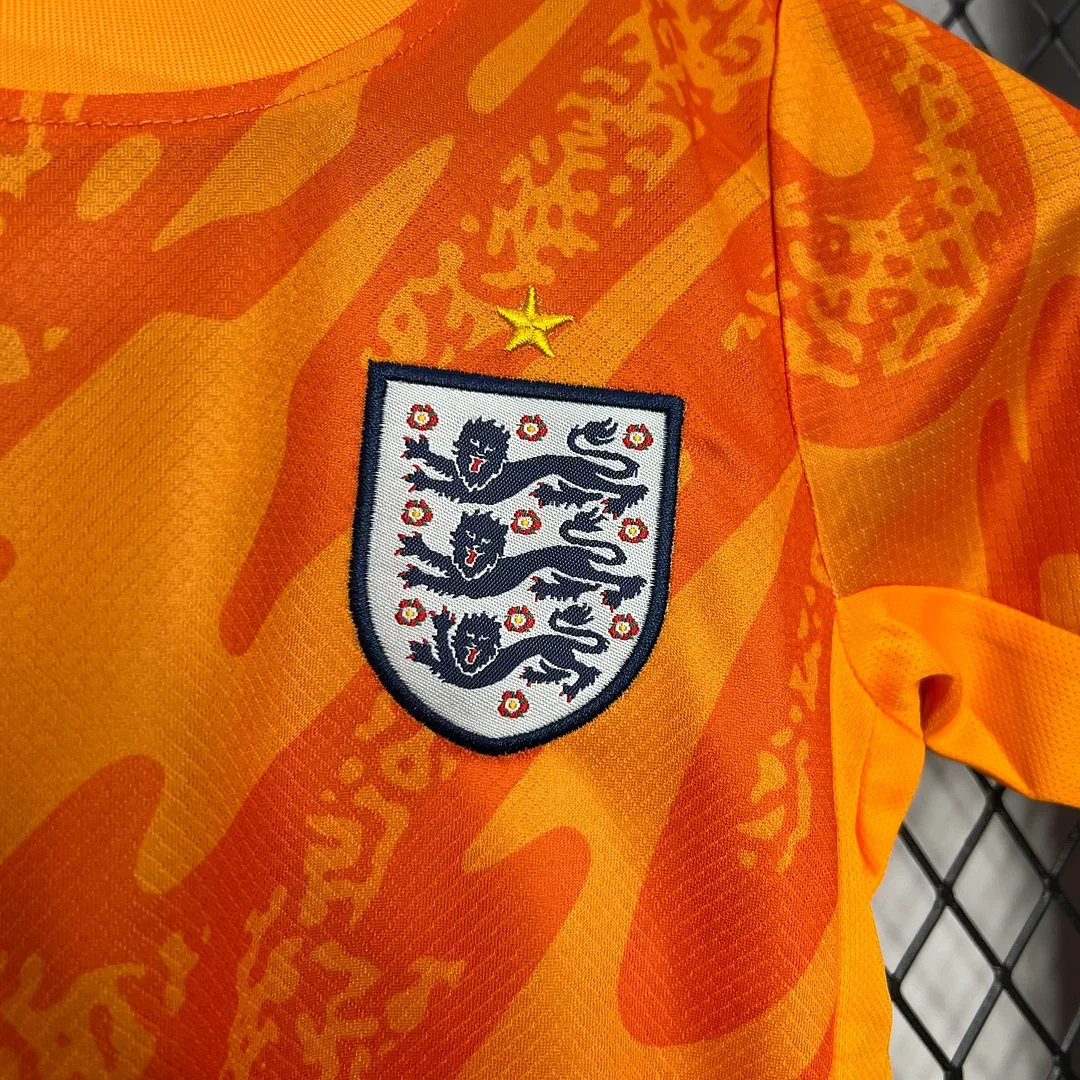 2024 England Goalkeeper Kit Kids Size - Image 5