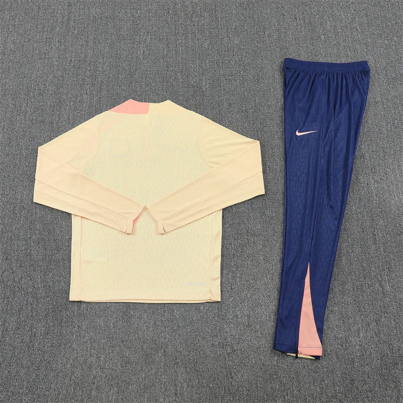 2025/2026 Barcelona Beige Tracksuit - Image 2