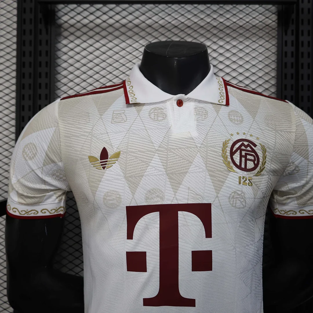 2025/2026 Bayern Munchen Limited Jersey - Image 3