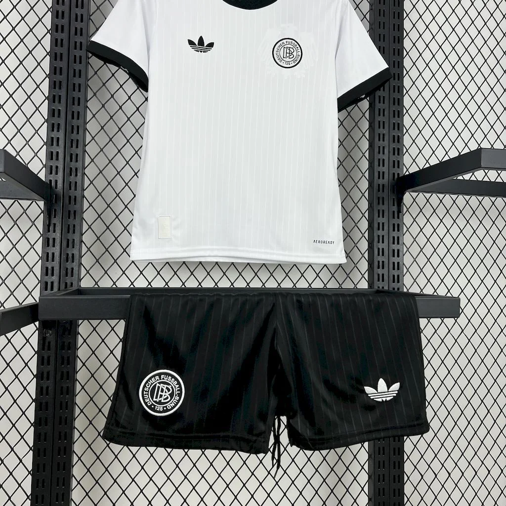 2025/2026 Germany 125th Anniversary Kids Size - Image 5