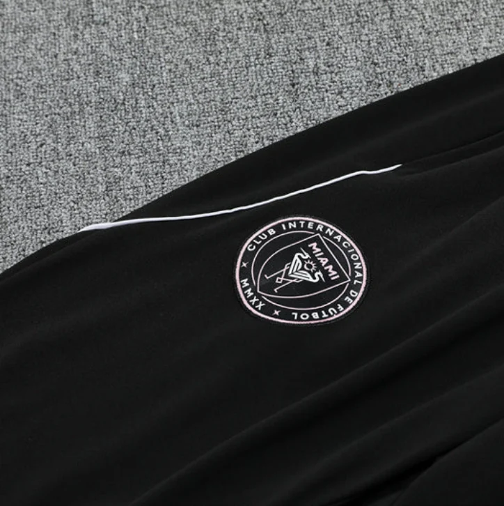 2025/2026 Inter Miami White Tracksuit - Image 4