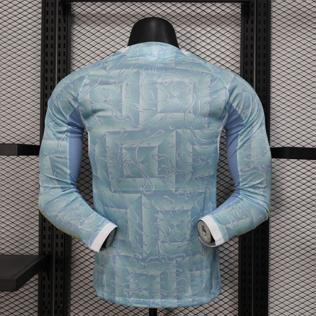 2025/2026 Juventus Away Kit Long Sleeve - Image 2