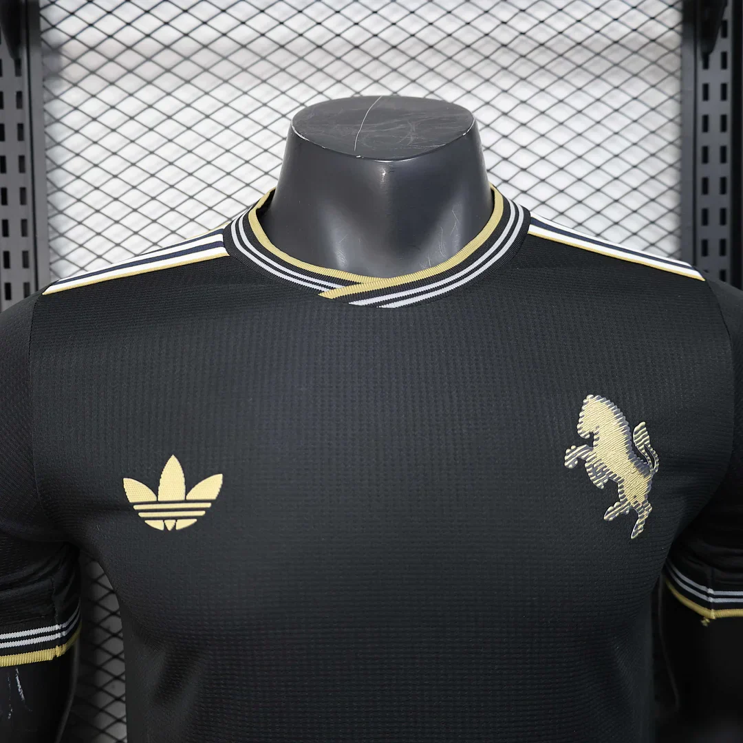 2025/2026 Juventus Third Away Kit - Image 3