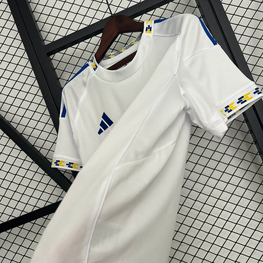 2025/2026 Leeds United Home Kit - Image 9