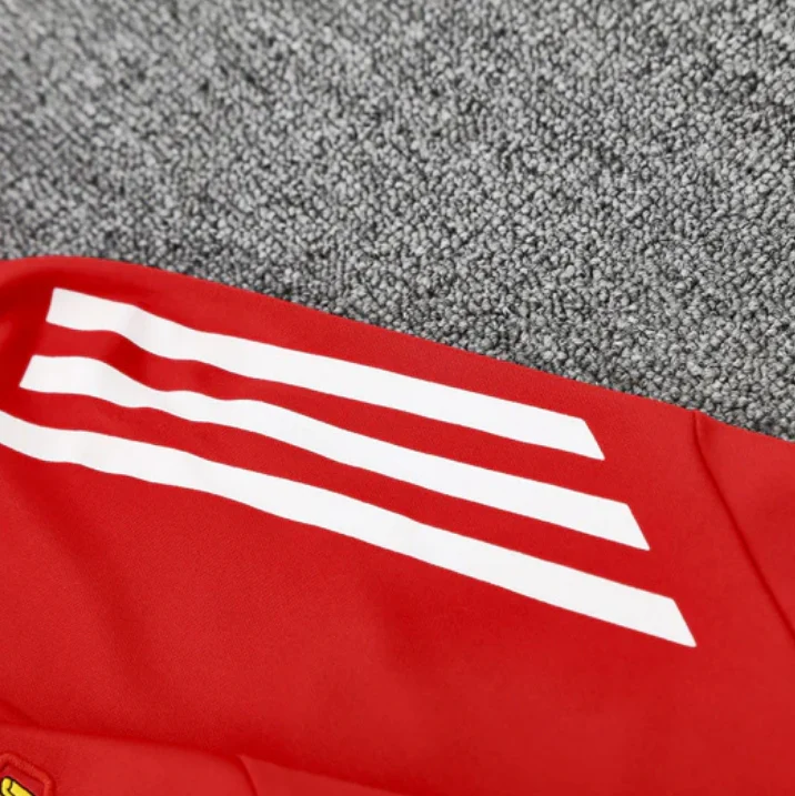 2025/2026 Manchester United Red Tracksuit - Image 5