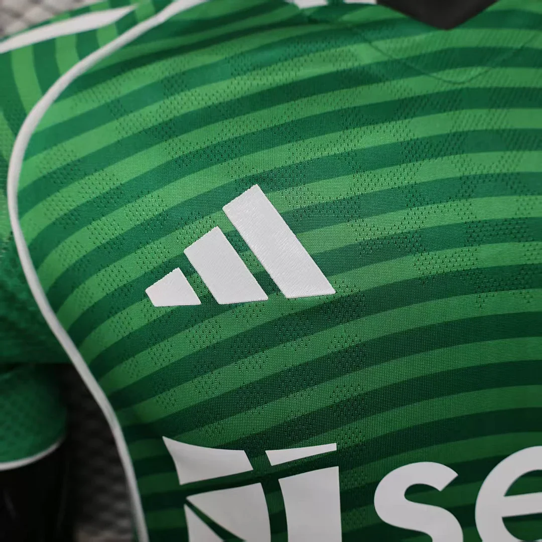 2025/2026 Newcastle United Away Kit - Image 4