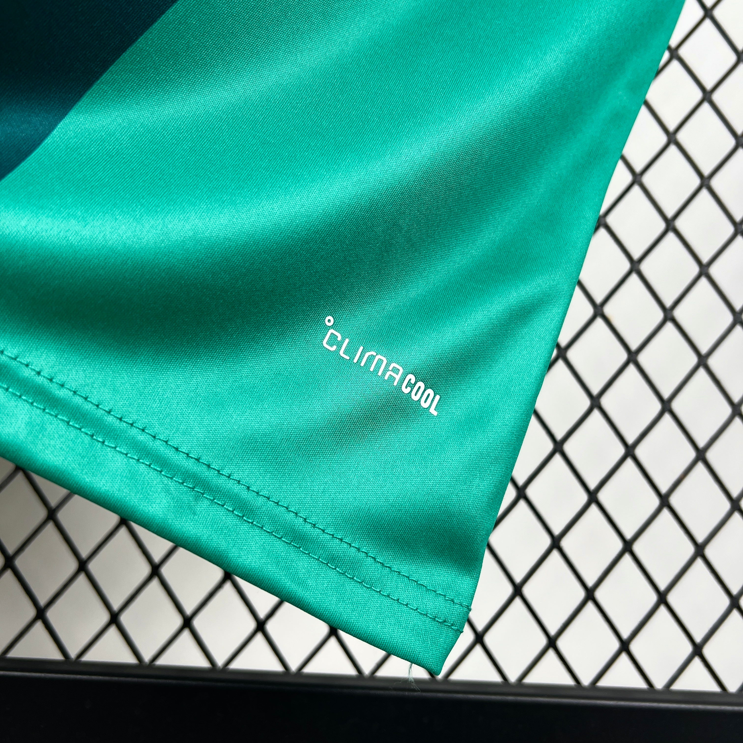 2026 Northern Ireland Home World Cup Kit Fan Version - Image 7