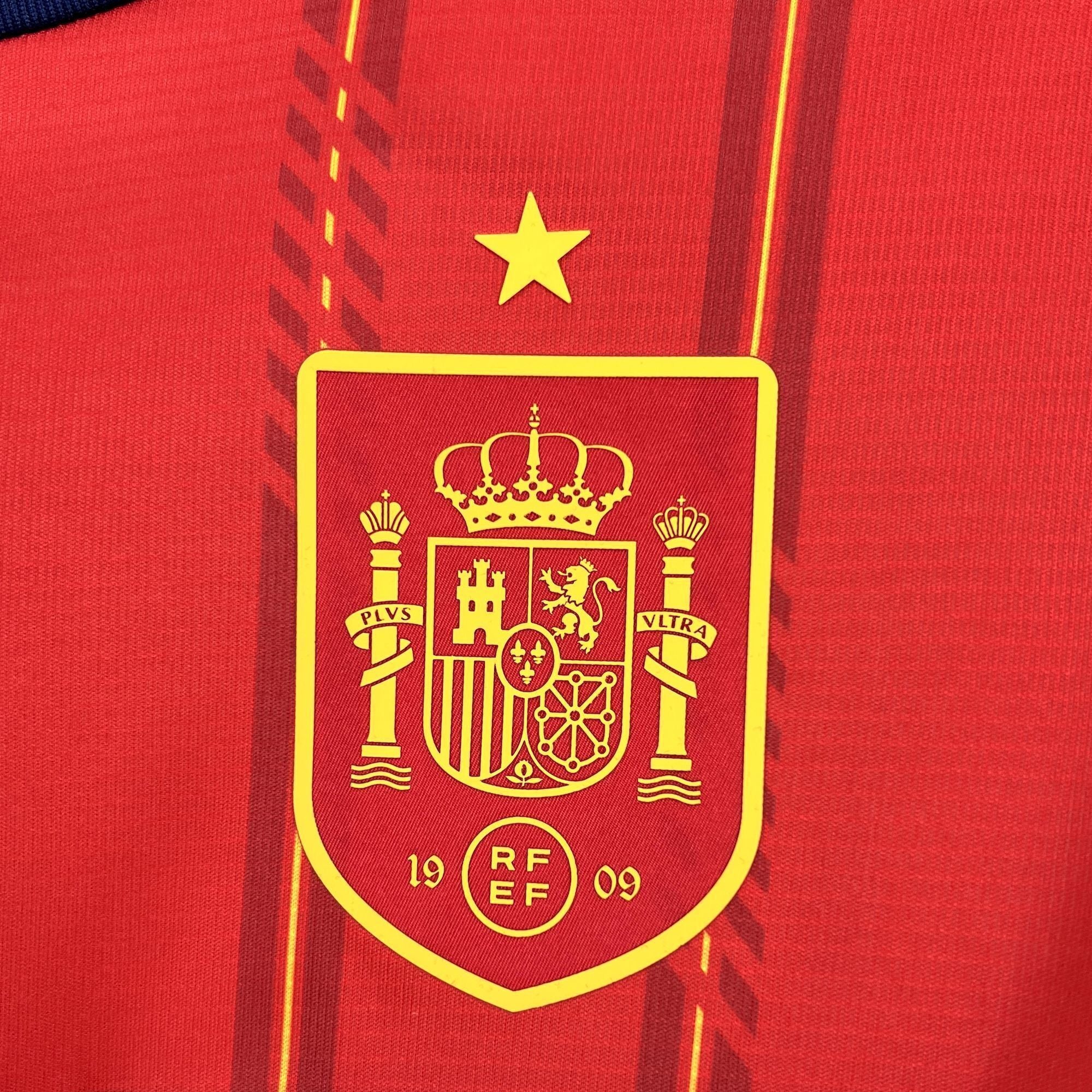 2026 Spain Home World Cup Kit Long Sleeve Fan Version - Image 3