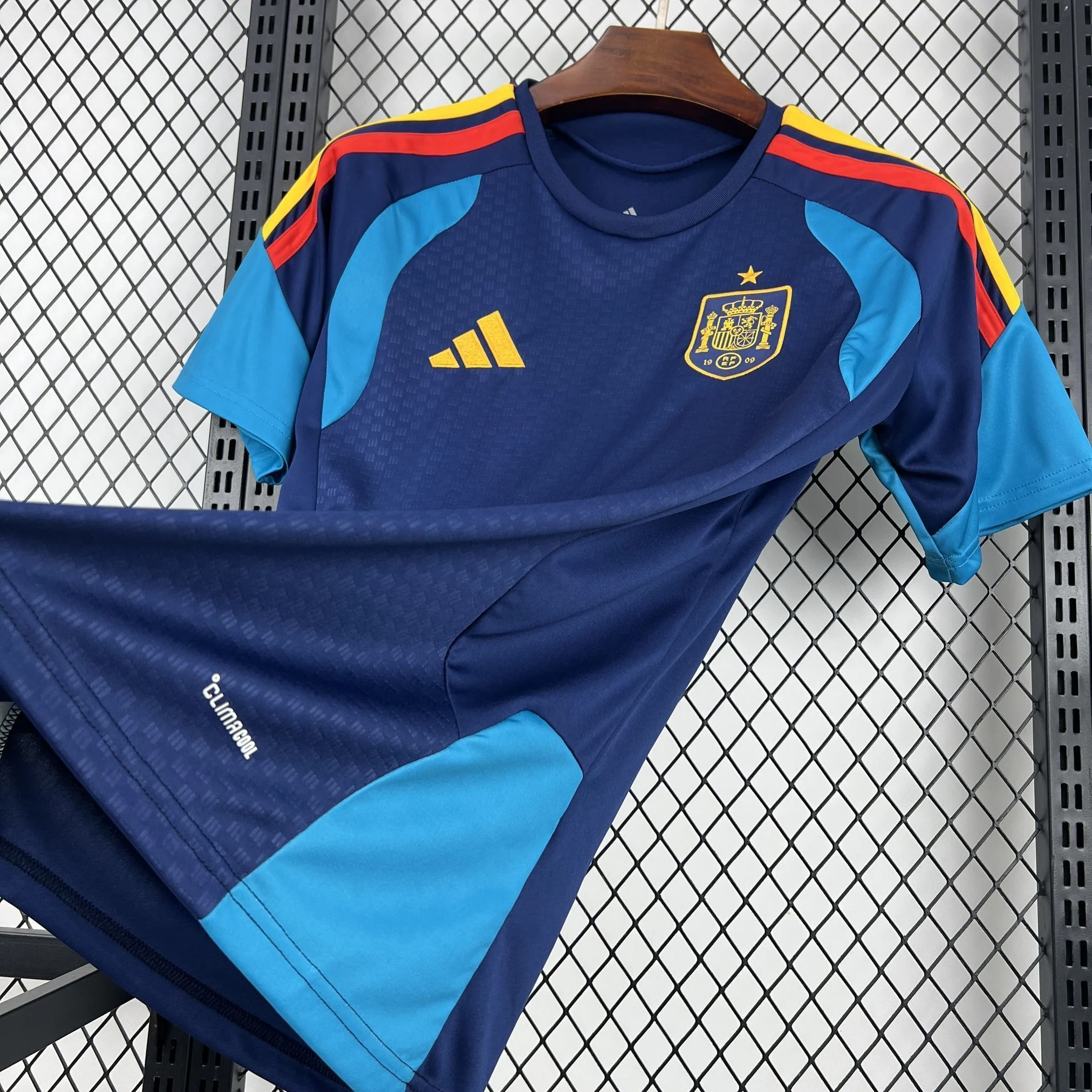 2026 Spain Pre-Match World Cup Kit - Image 3