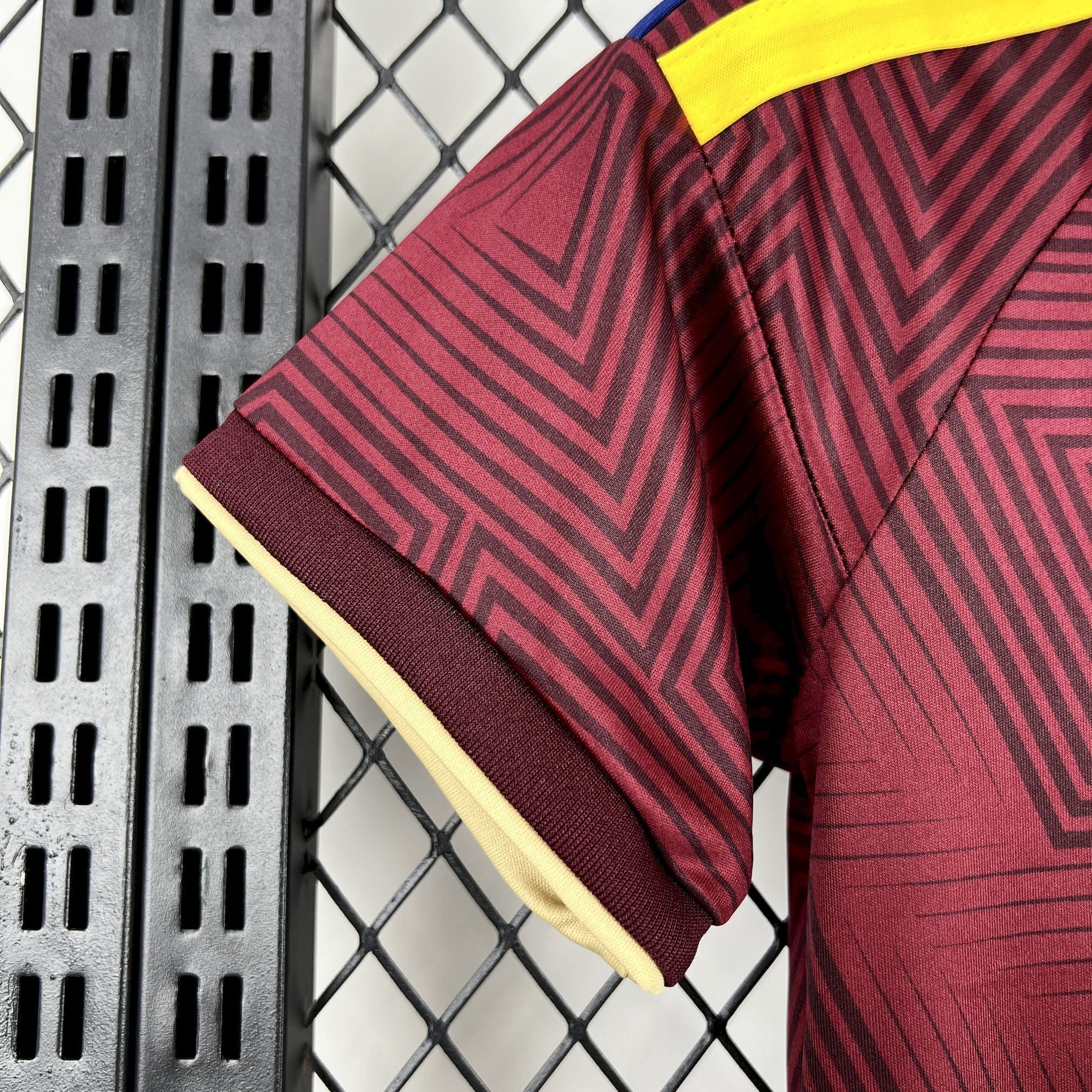 2026 Venezuela Home World Cup Kit Kids Size - Image 2