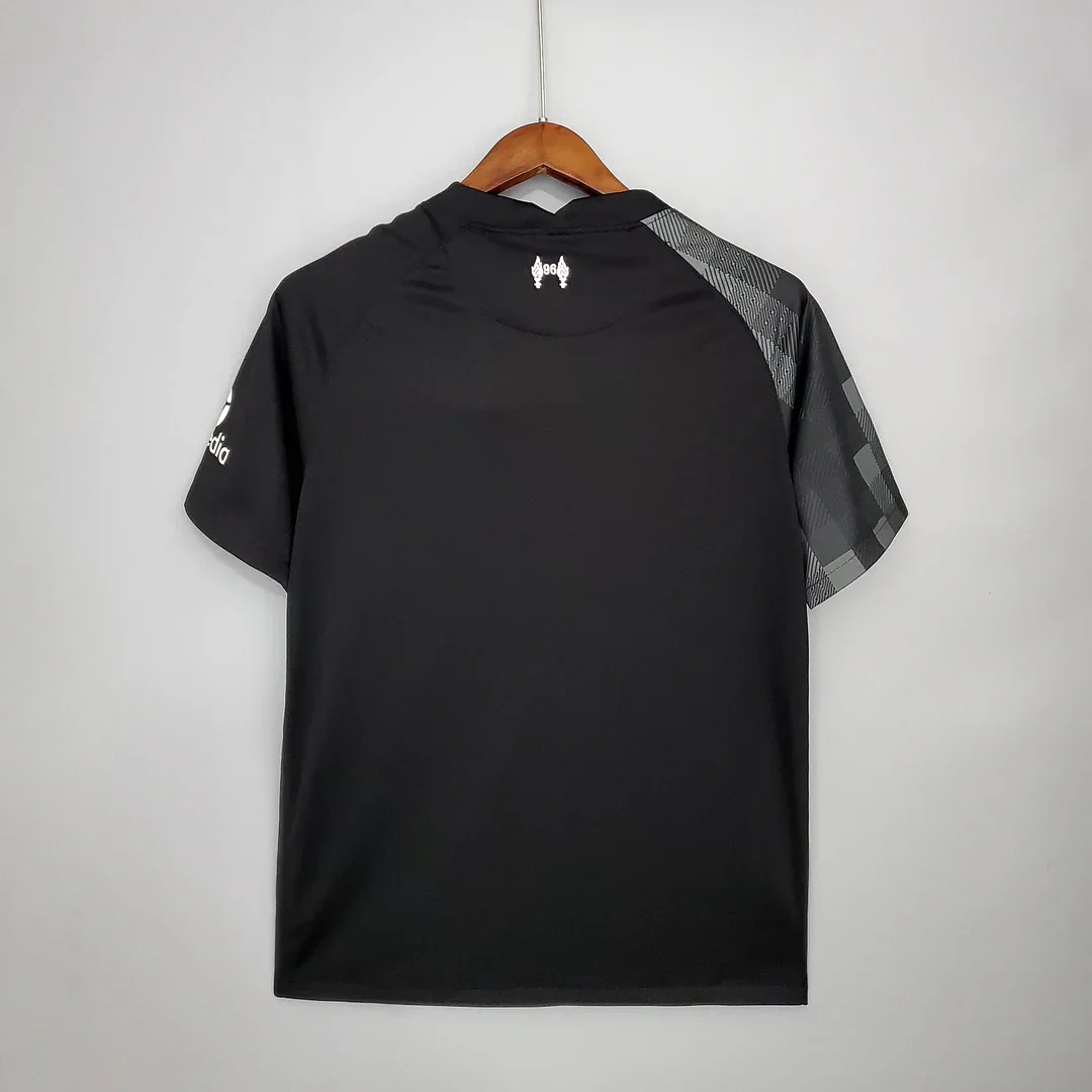 2021/2022 Liverpool Goalkeeper Jersey - Image 2