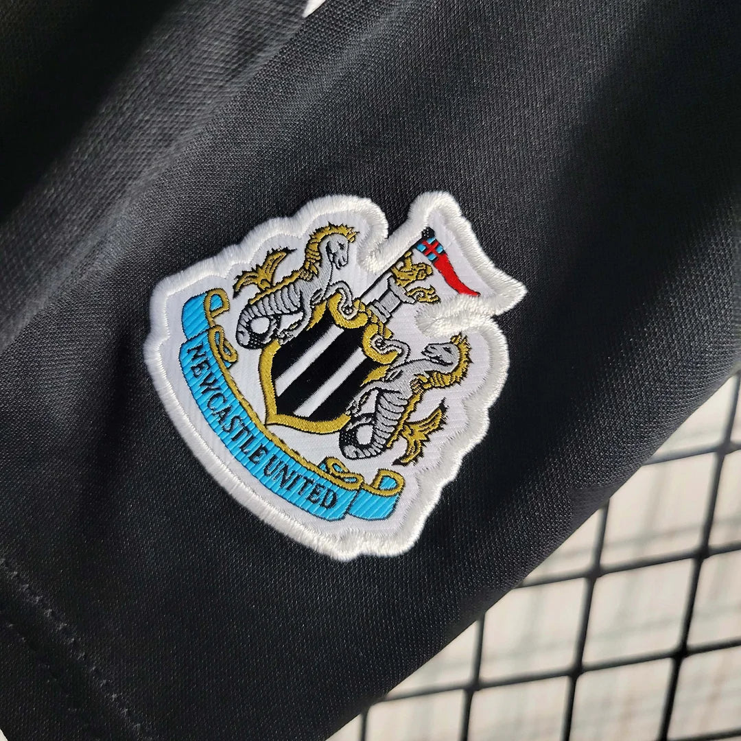 2023/2024 Newcastle United Home Jersey Kids Size - Image 11