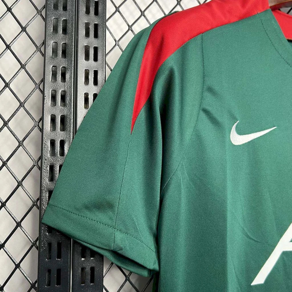 2024/2025 Liverpool Training Wear - Image 4